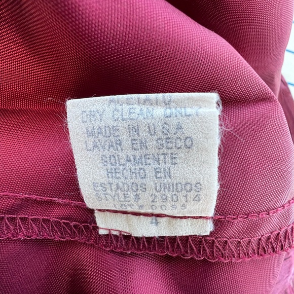 CRIMSON by Lawrence Kurtz STUNNING BURGUNDY LAYERED SKIRT Sz 4 PROM EVENING WEAR - Picture 9 of 9